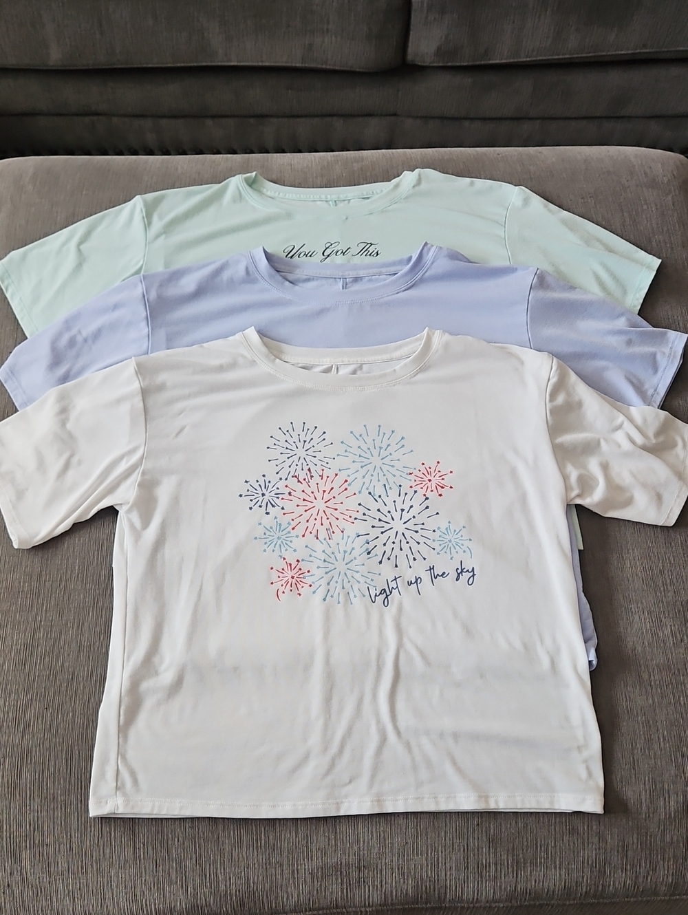 A Set Of 3 All In Motion Youth T Shirts Size XL (14)